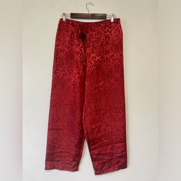 Victoria Secret 90's Red PJ Set size MEdium - Picture 2 of 8